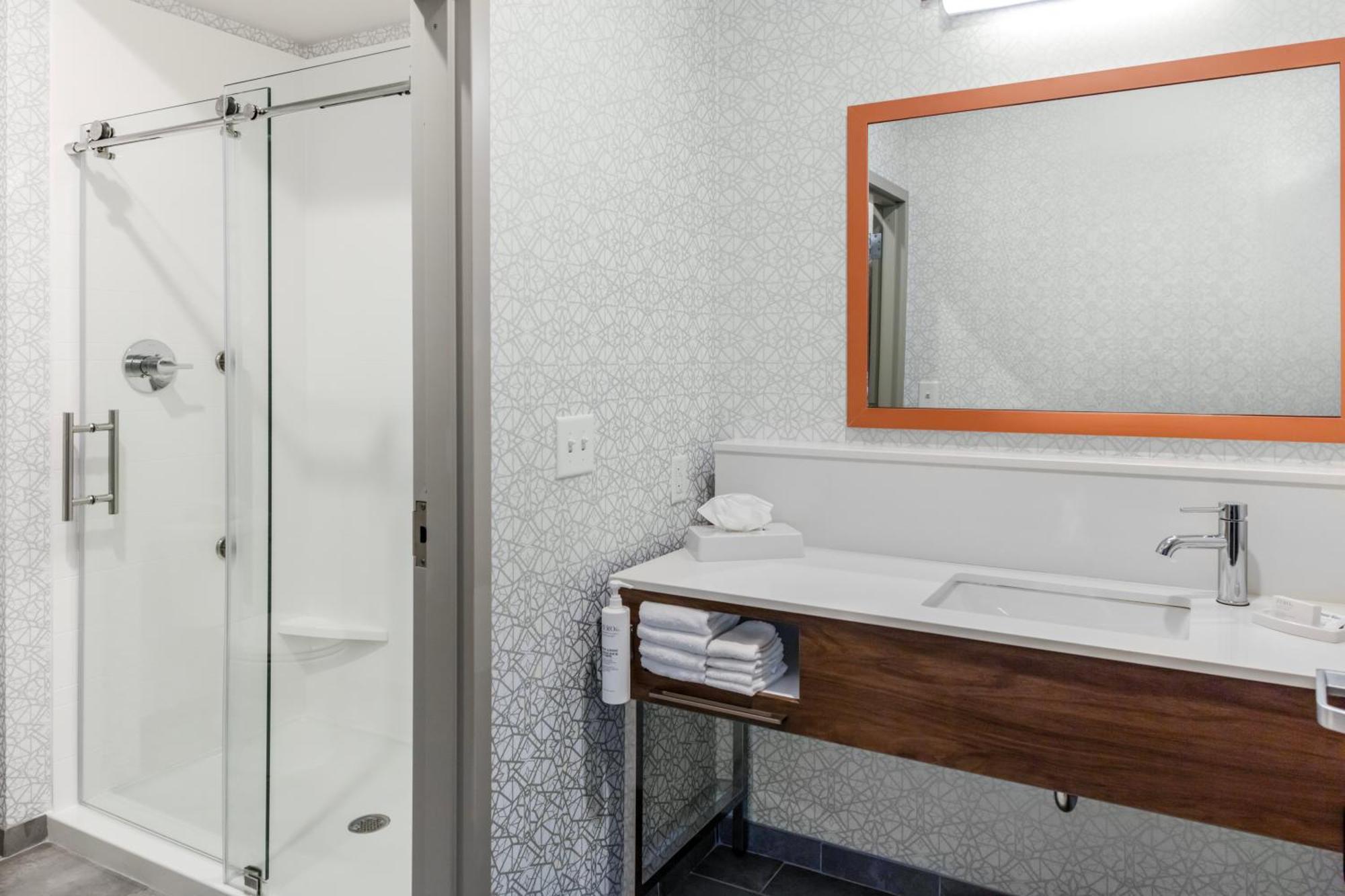 Hampton Inn & Suites Indianapolis West Speedway Exteriör bild